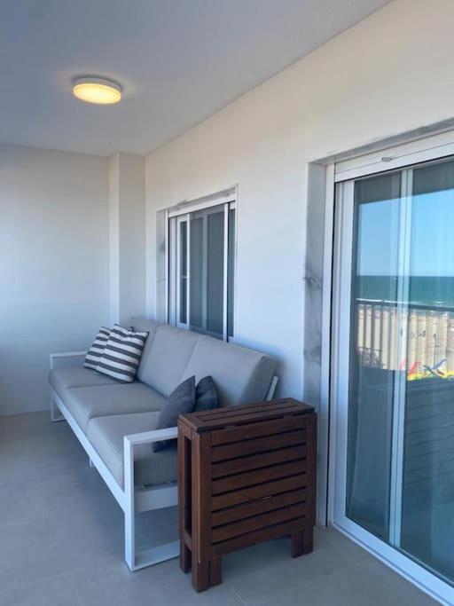 Apartamento 1ª Linea De Playa - Con Piscina Y Parking Playa de Gandia Εξωτερικό φωτογραφία