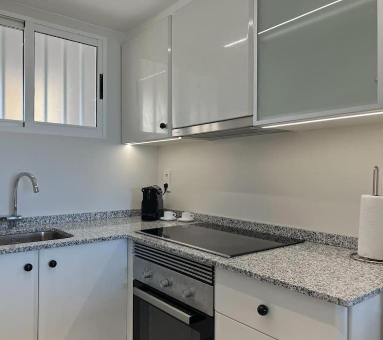 Apartamento 1ª Linea De Playa - Con Piscina Y Parking Playa de Gandia Εξωτερικό φωτογραφία